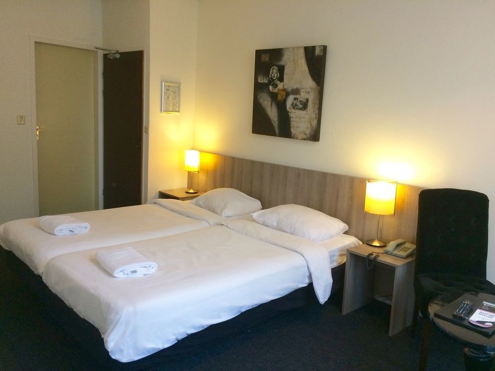 Hotel De Paasberg Ede Luaran gambar