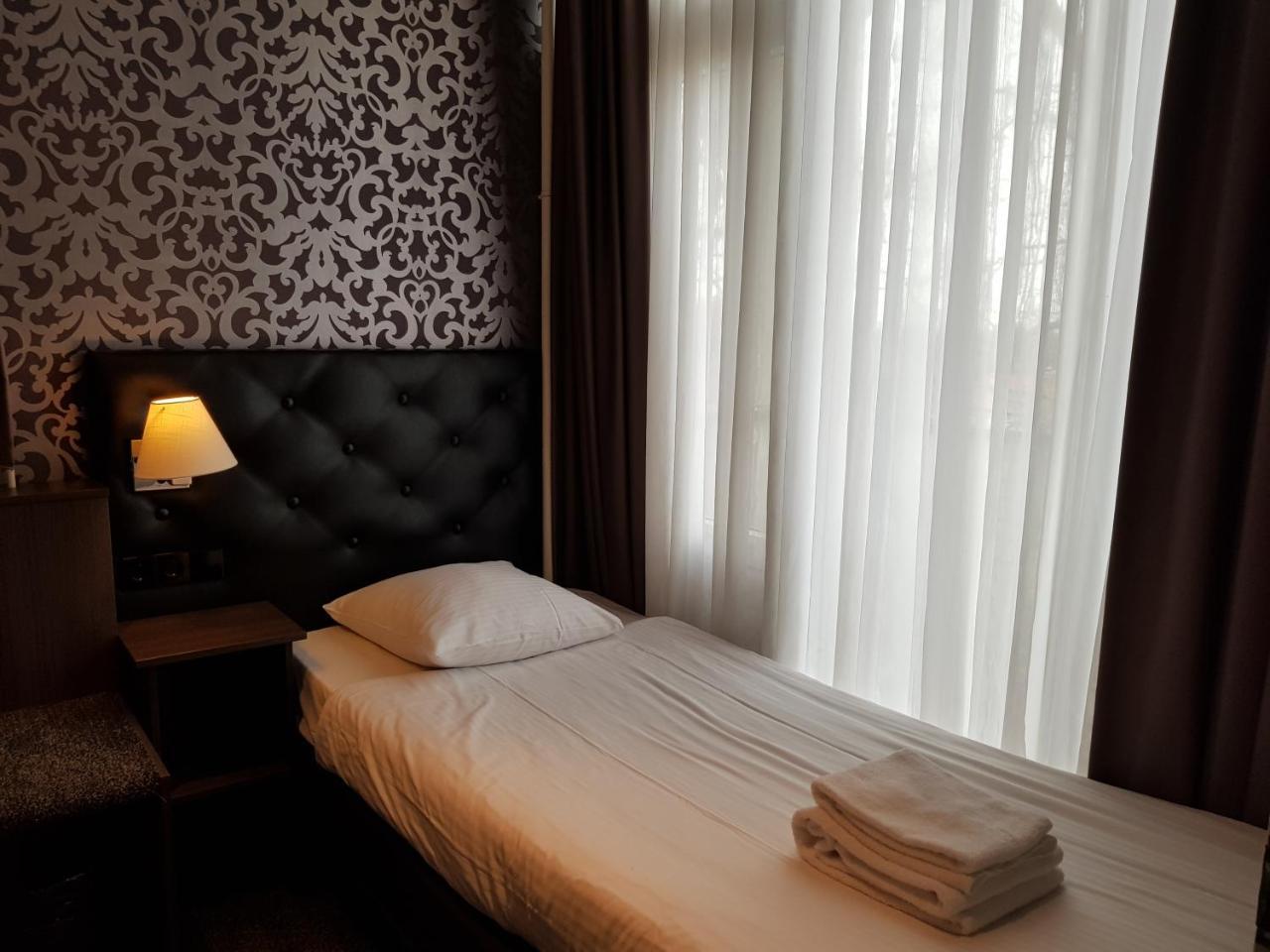 Hotel De Paasberg Ede Luaran gambar